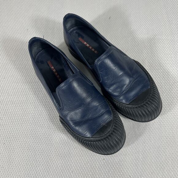 PRADA WOMEN BLUE LEATHER SLIDE ON CLASSIC SPORT LOAFERS MADE IN ITALY 35 US 5.5 - Picture 1 of 11